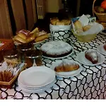 Bed & Breakfast Crespi House 3*